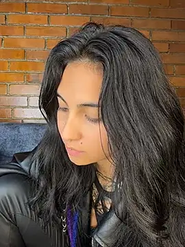 Velvet_Mysstic Chat XXX in diretta
