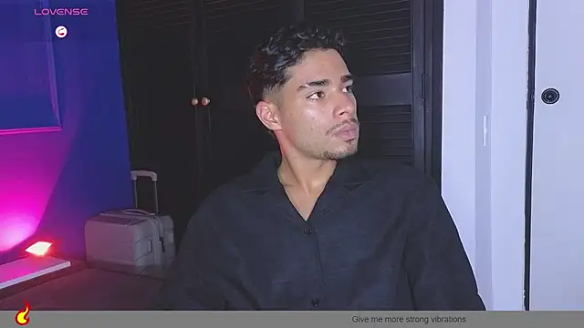 Alejandro_Greco Live XXX Chat