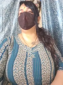 cute-tanvi Adlı Modelin Canlı XXX Sohbeti
