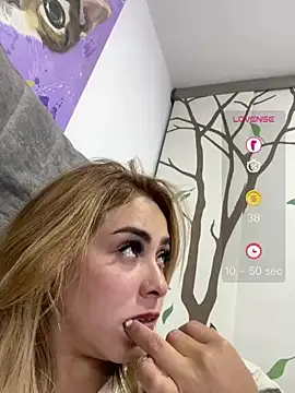 Pamelao_1's Live XXX Chat