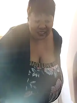 XXX chat uživo modela nancy111