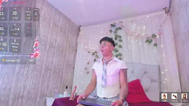 your_kitty_boy live XXX chat