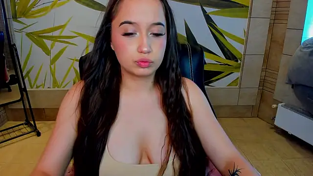 Carolina-sky's Live XXX Chat
