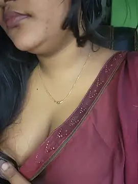 Aruna-1 live XXX chat