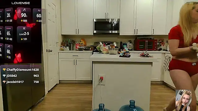 Blondiewithanass live XXX chat