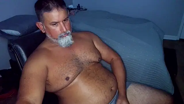 Brownmagic48 webkamerás műsora