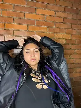 Chat +18 de Velvet_Mysstic ao vivo