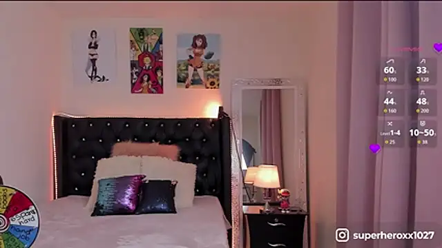 Chat +18 de superheroxx ao vivo