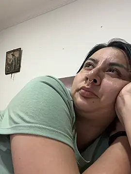 Abril_Luv's Live XXX Chat