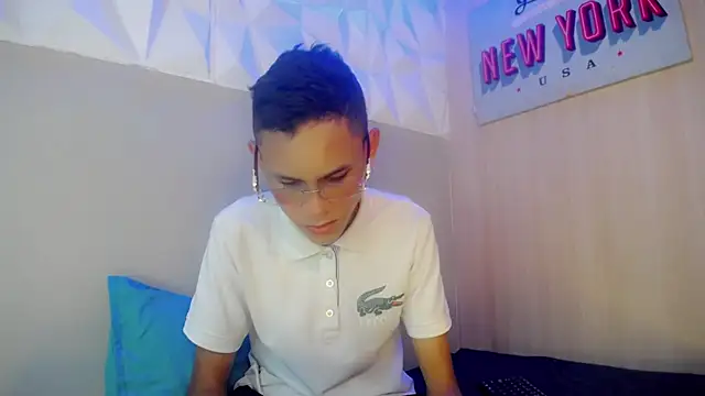Chat XXX ao vivo de sombra_18