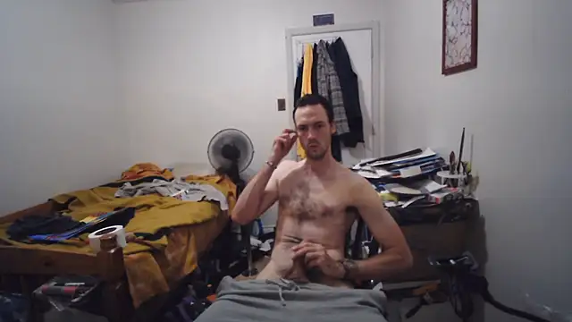 JohnnyMoves XXX чат на живо