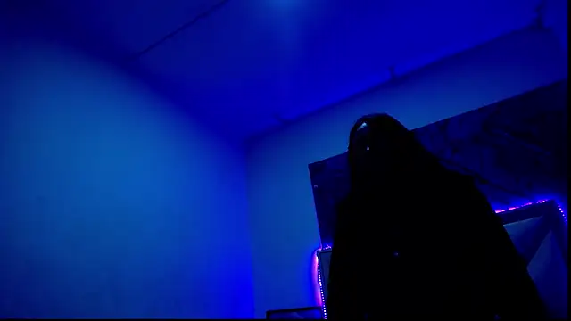 ladymooncs: онлайн-секс-чат