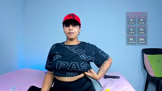 CURVY_EBONY_MILF Chat XXX live
