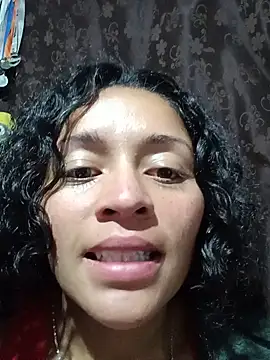 Estrella2001's Live XXX Chat