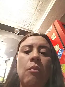 karlagiraldo198 라이브 XXX 채팅