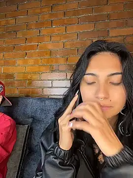Živý XXX chat Velvet_Mysstic