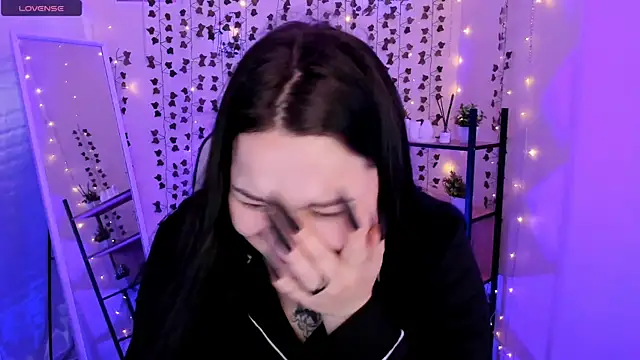 Aliceweidel_'s Live XXX Chat