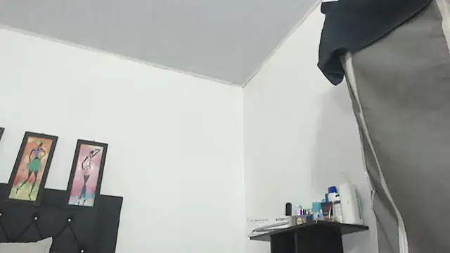 Show de natashat_lorent na webcam