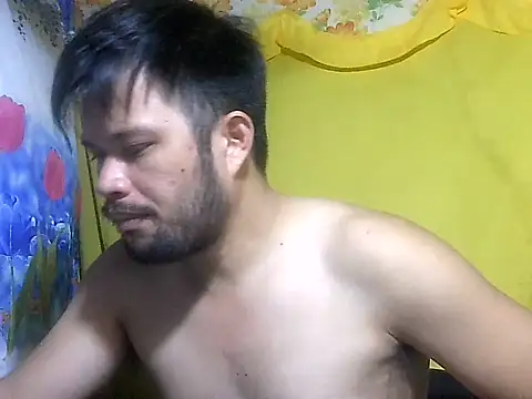 Živý XXX chat HairyHottestpinoyHandsome