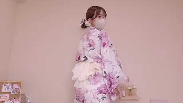 MINA_oOのウェブカメラショー
