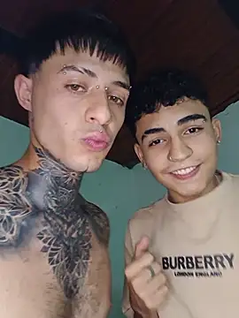 7_Saturno_7 Chat XXX in diretta