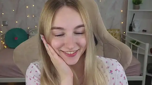 Онлайн чат XXX Shy_Polly