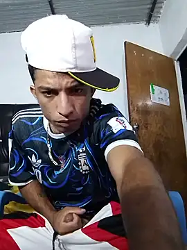 soymartinez2004 Chat XXX in diretta