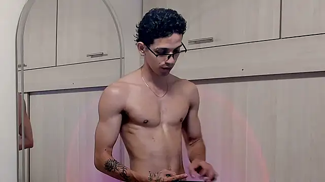 Mheysam_Youngerx's Live XXX Chat