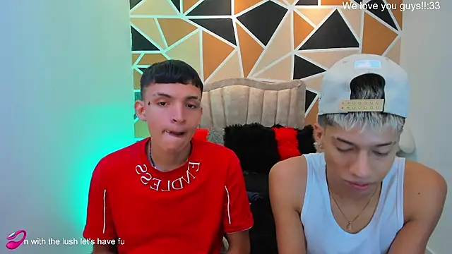 Czat XXX na żywo – Juan_Nd_Steven