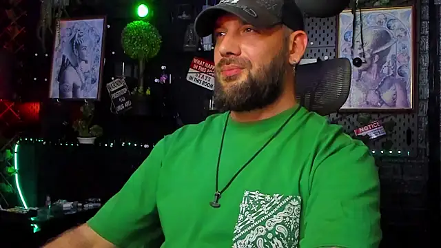 Chat XXX ao vivo de LexHardy
