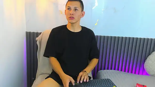 IzanArias' Live XXX Chat