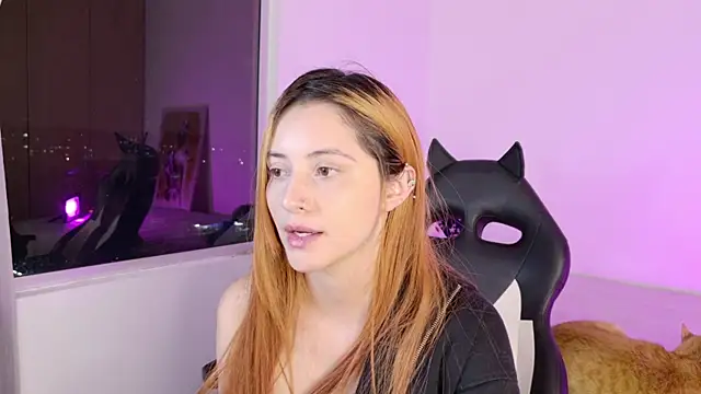 annie_mora 现场XXX聊天