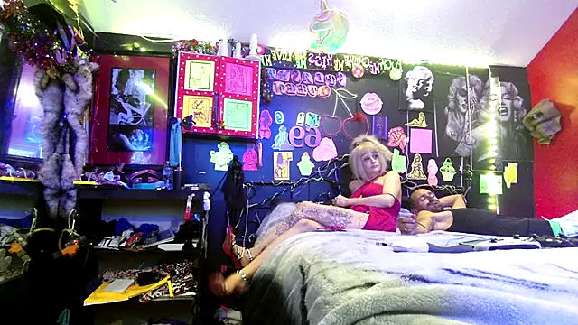 Chat XXX ao vivo de Splash_Queen420