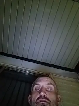 Viciouzz1's Live XXX Chat
