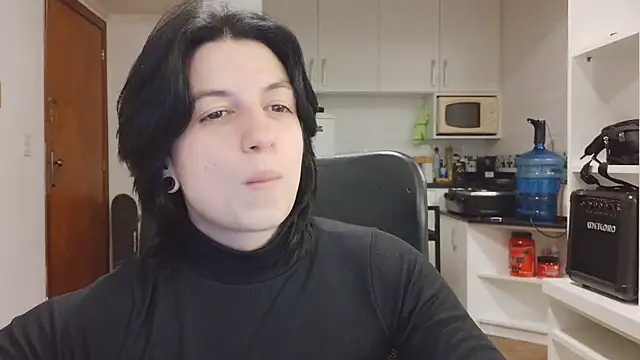 Chat +18 de kyslrana ao vivo