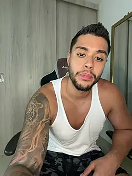 Ken_mailik1 Chat XXX in diretta