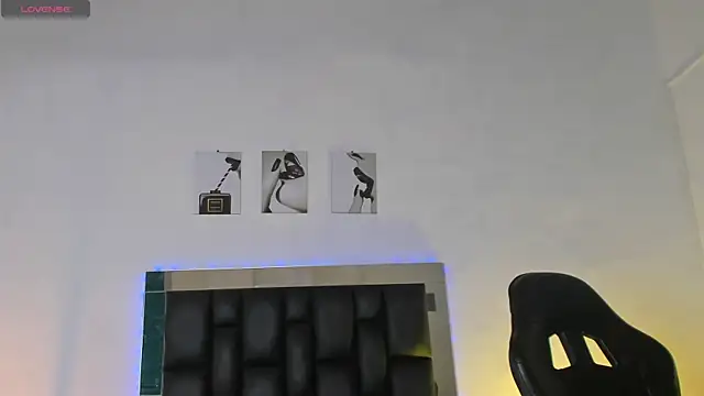MaxPower003's Live XXX Chat
