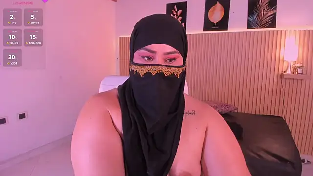 samanee_konn's Live XXX Chat