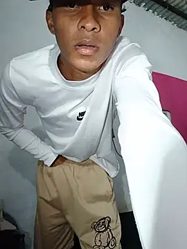 Živý XXX chat SOYFAKER