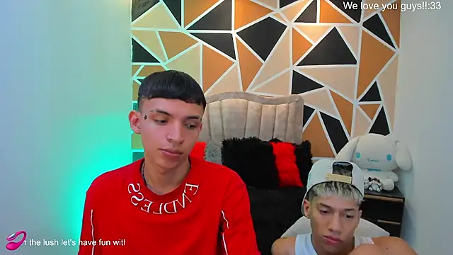 Juan_Nd_Steven Live XXX-chat