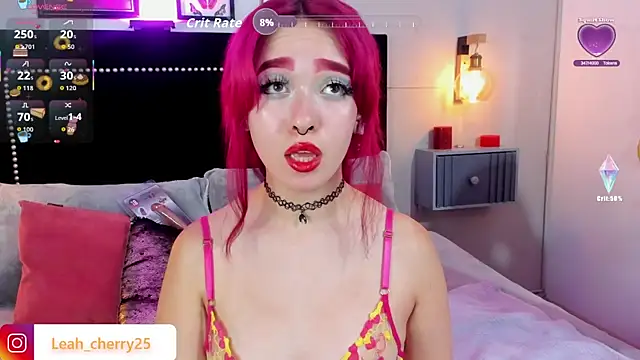 צ'אט XXX בשידור חי של Leah_cherry
