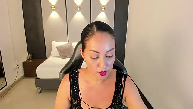 victoria_vallmonte 现场XXX聊天