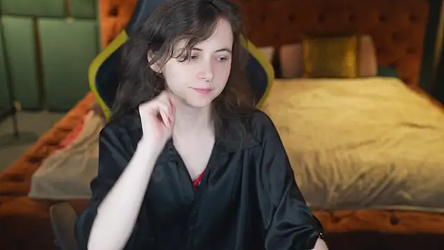Orly_flame Chat XXX in diretta