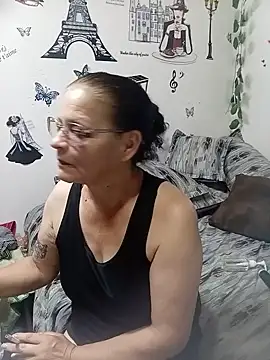 Chat XXX en directo de katrinna_