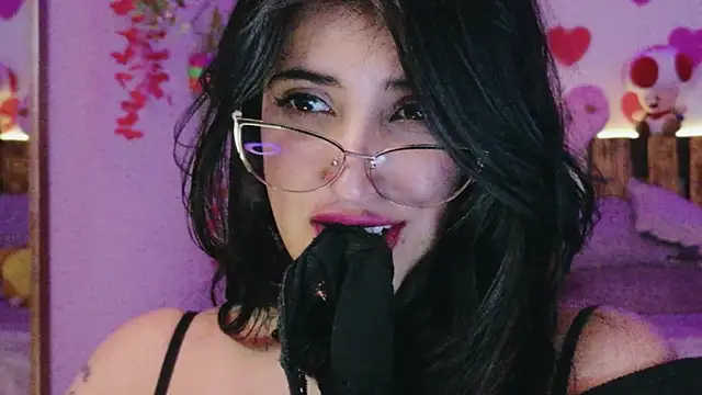 AzaharJaan's Live XXX Chat