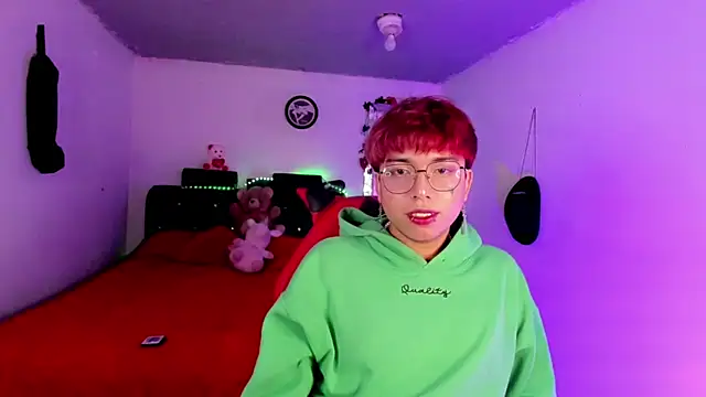 AnggelONfiree লাইভ XXX চ্যাট
