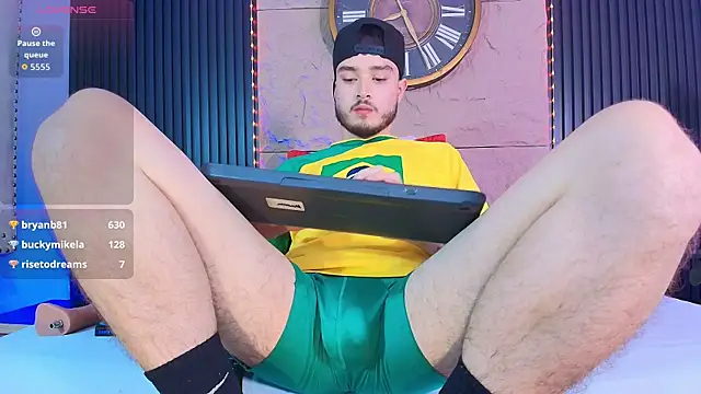 Salvattore_Muller Show in webcam