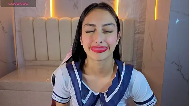 XXX chat uživo modela Tifany_Tx