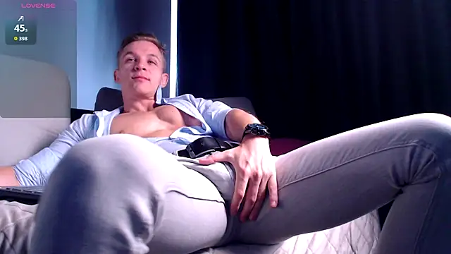S3Xyes Chat XXX live