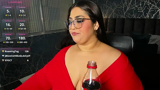 Chat +18 de Charlottxl ao vivo